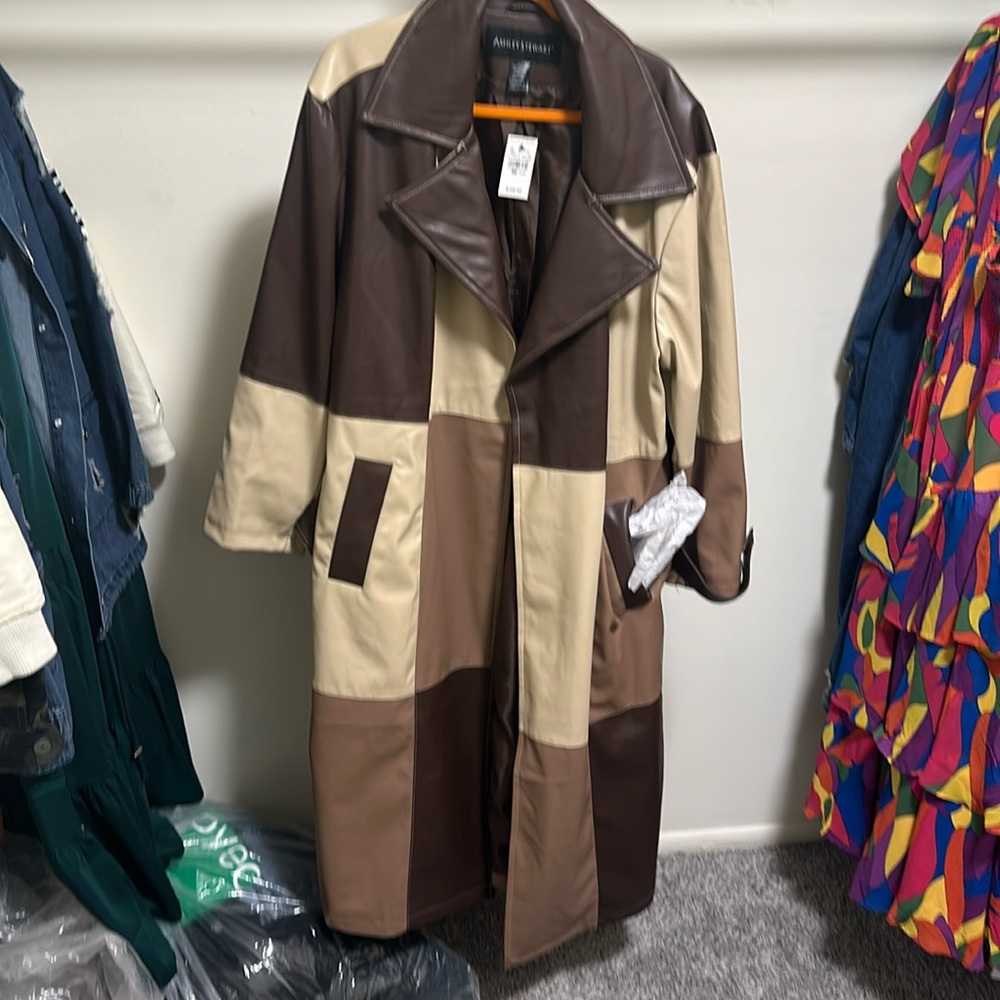 Brown Patterned Leather Coat - image 1